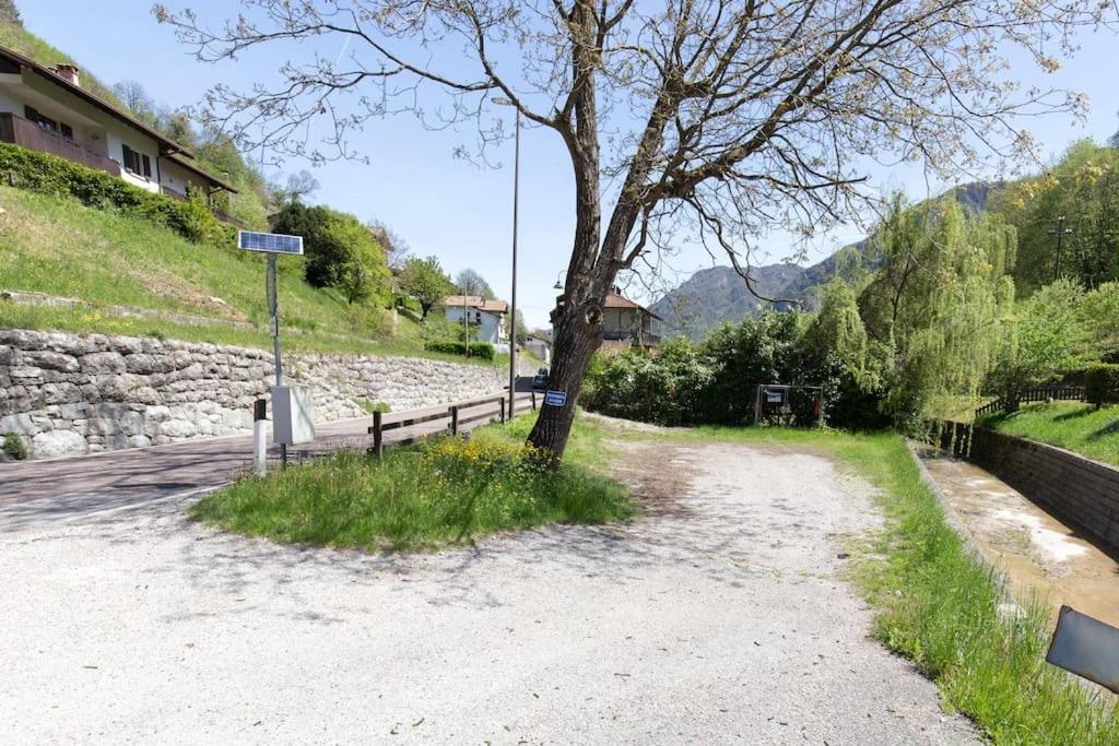 Appartamento Speranza Molina di Ledro Bagian luar foto